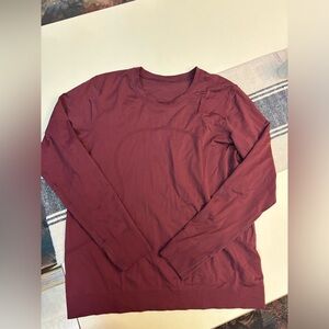 Lululemon swiftly tech